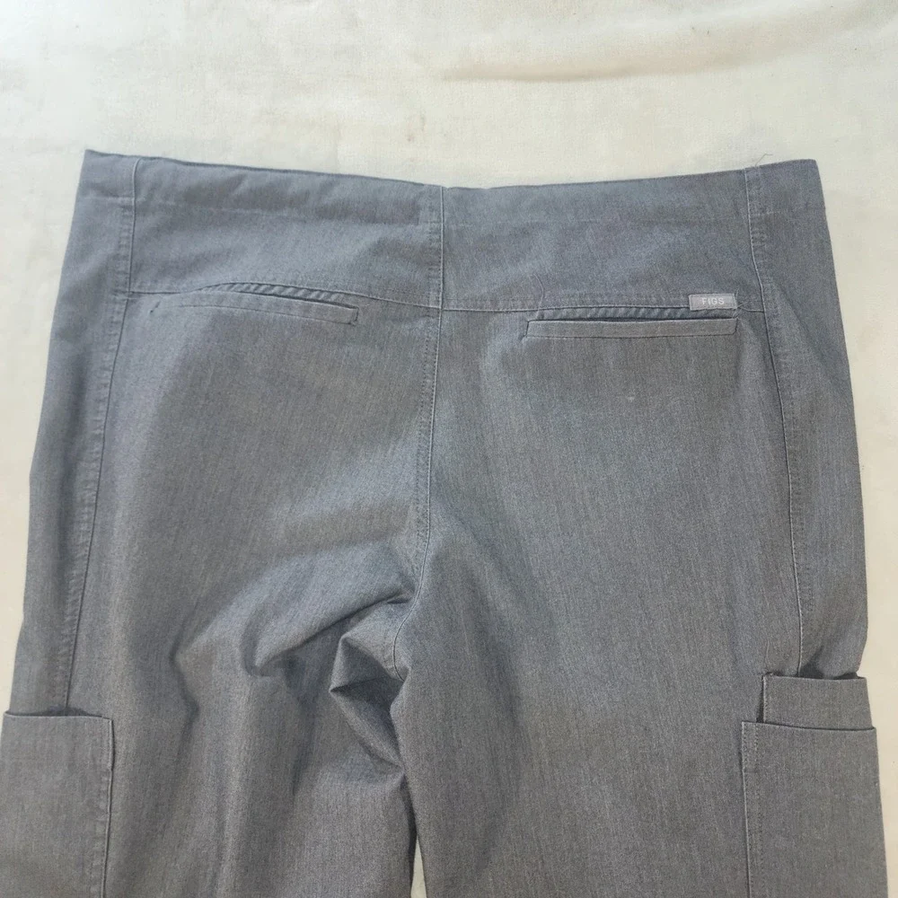 FIGS Technical Collection Mens XL Scrub Pants Gray Cargo Drawstring Straight Leg